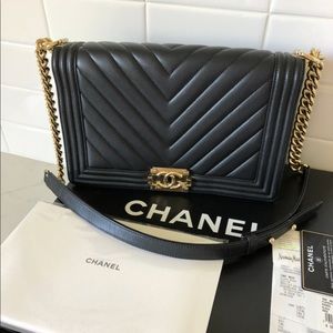 Excellent condition Chanel calfskin boy bag